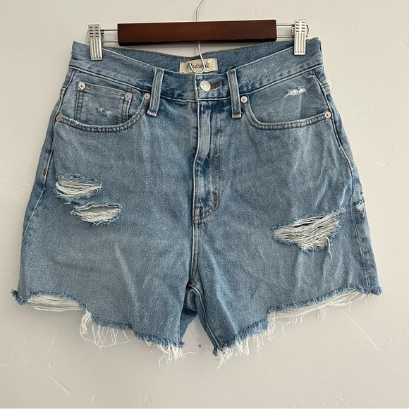 Madewell Pants - Madewell Mom Jean Short Size 26 Distressed